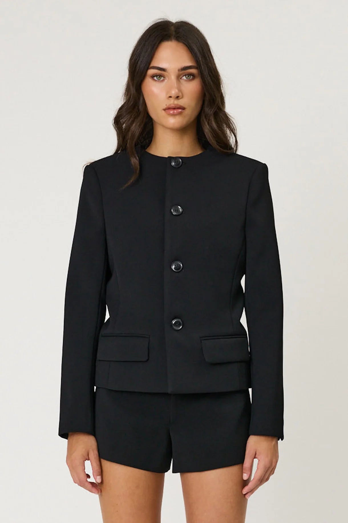 REMAIN Anya Blazer | Black