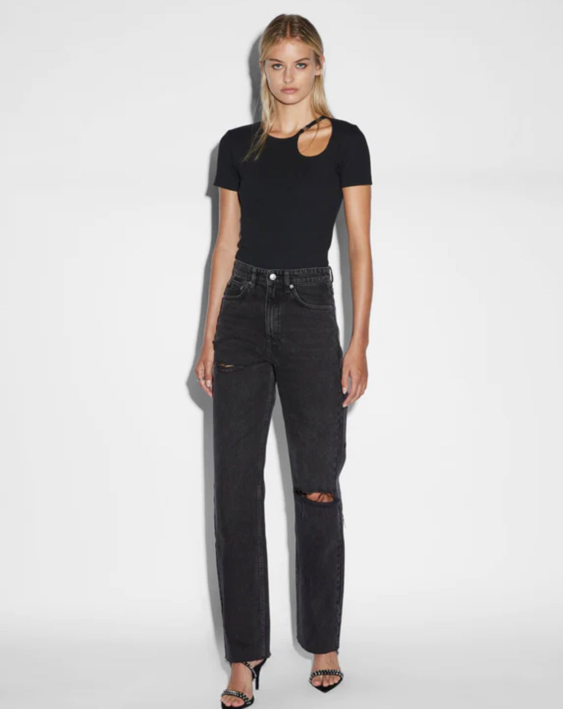 Arise Cut Out Ss tee | Black