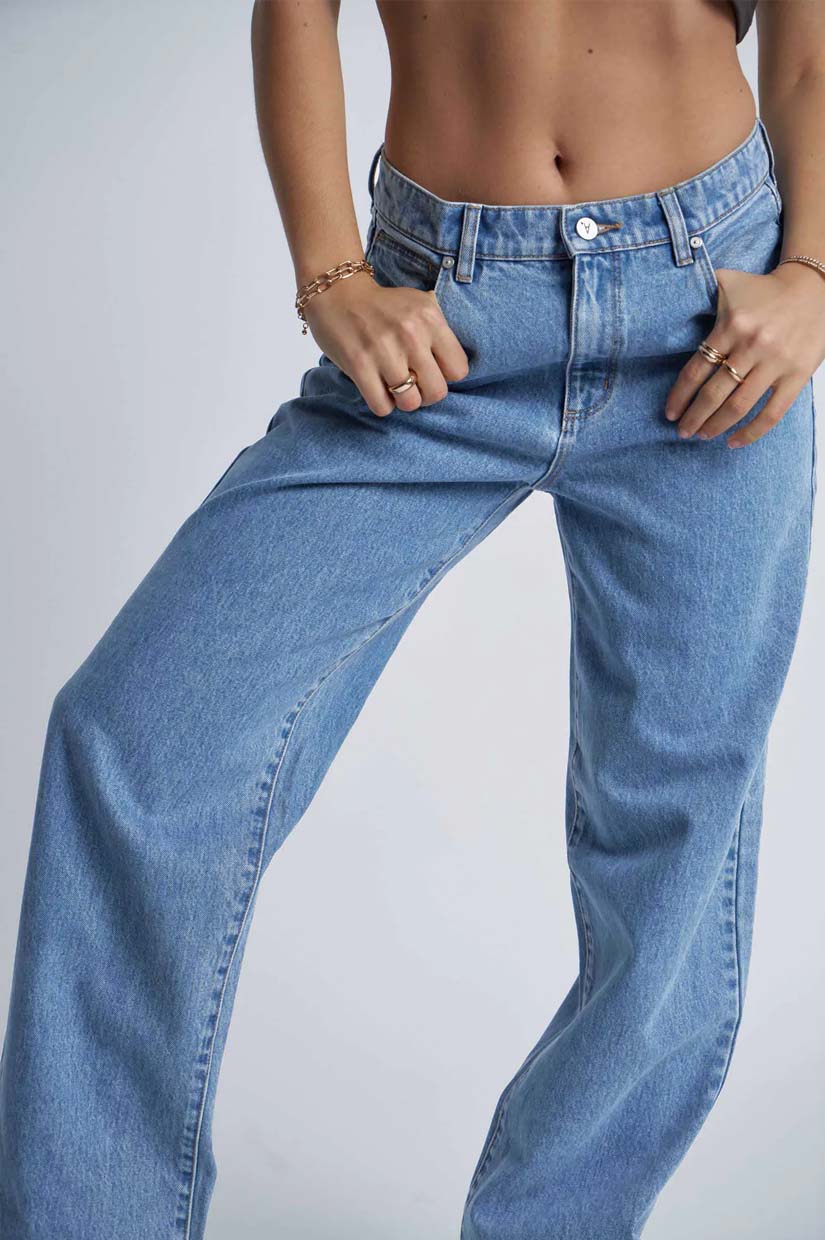 A Slouch Jean - Georgia