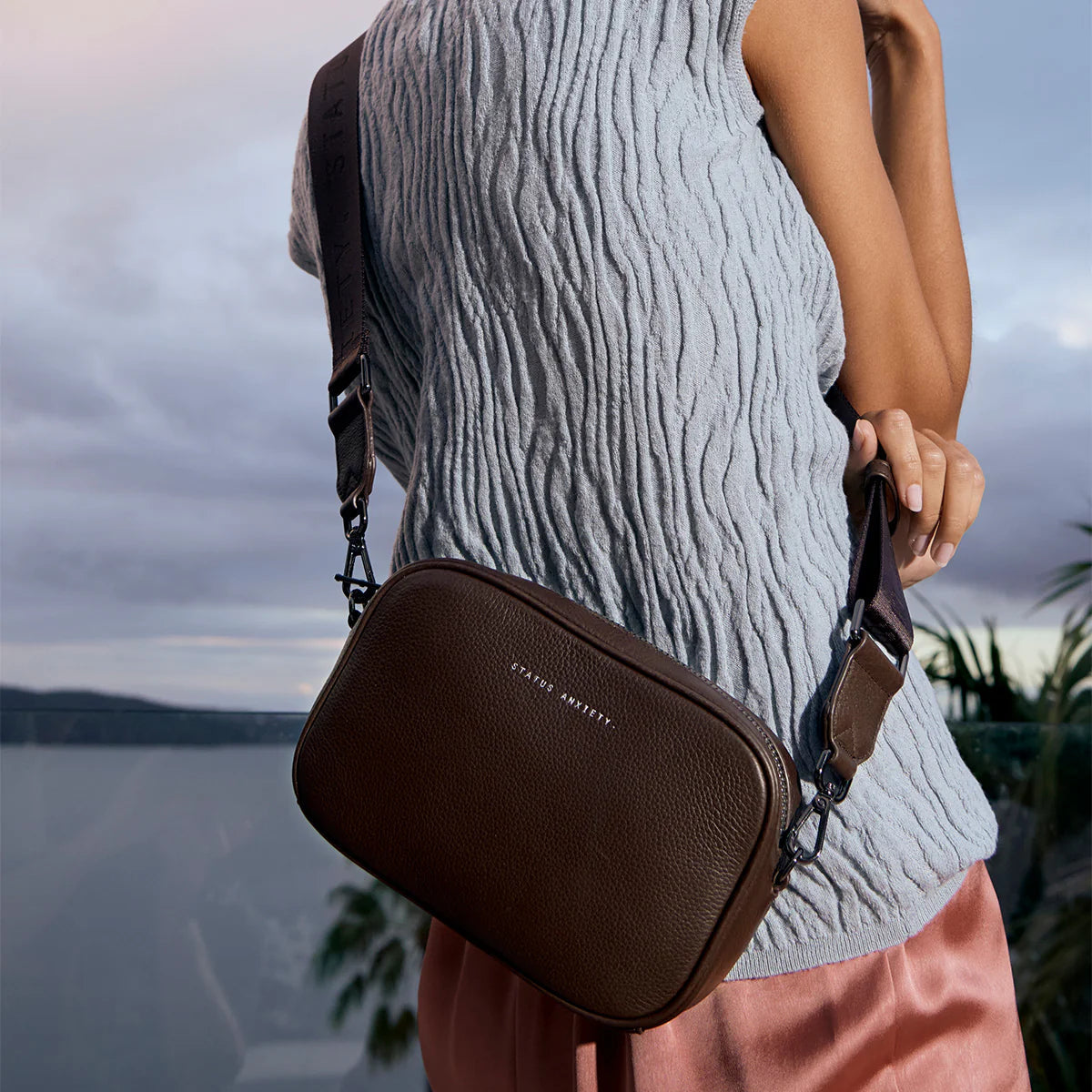 STATUS ANXIETY Plunder Bag Webbed Strap | Cocoa