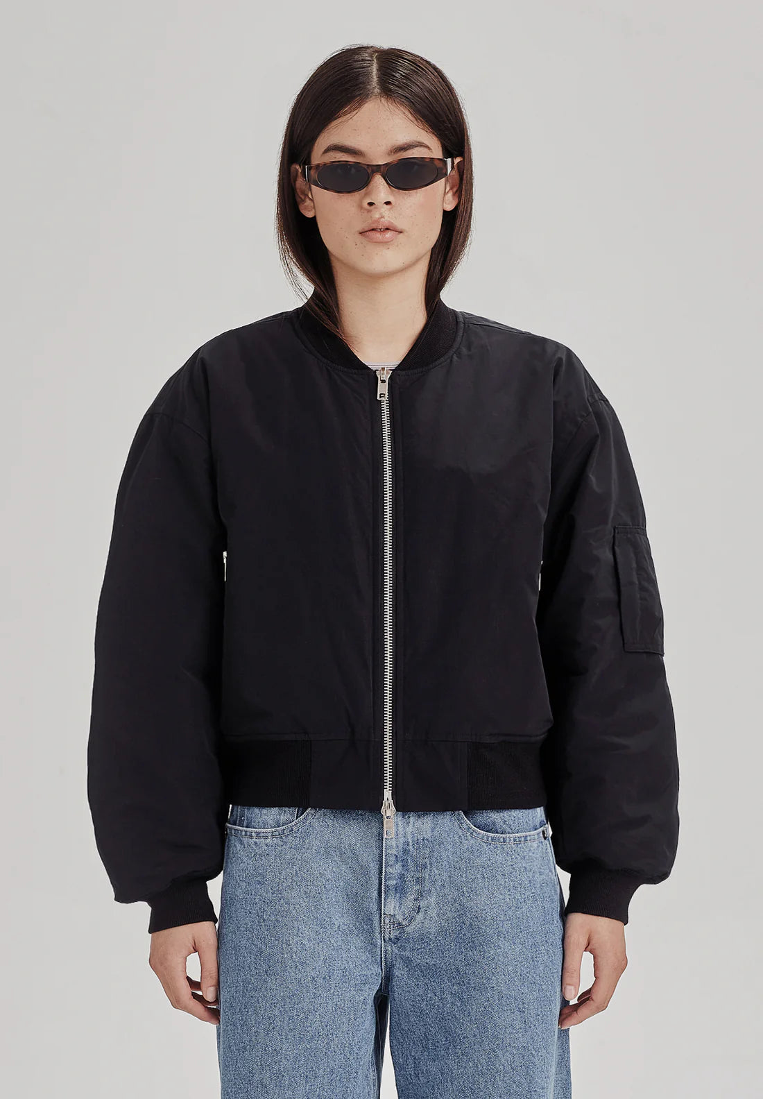 COMMONERS Crop Bomber | Black