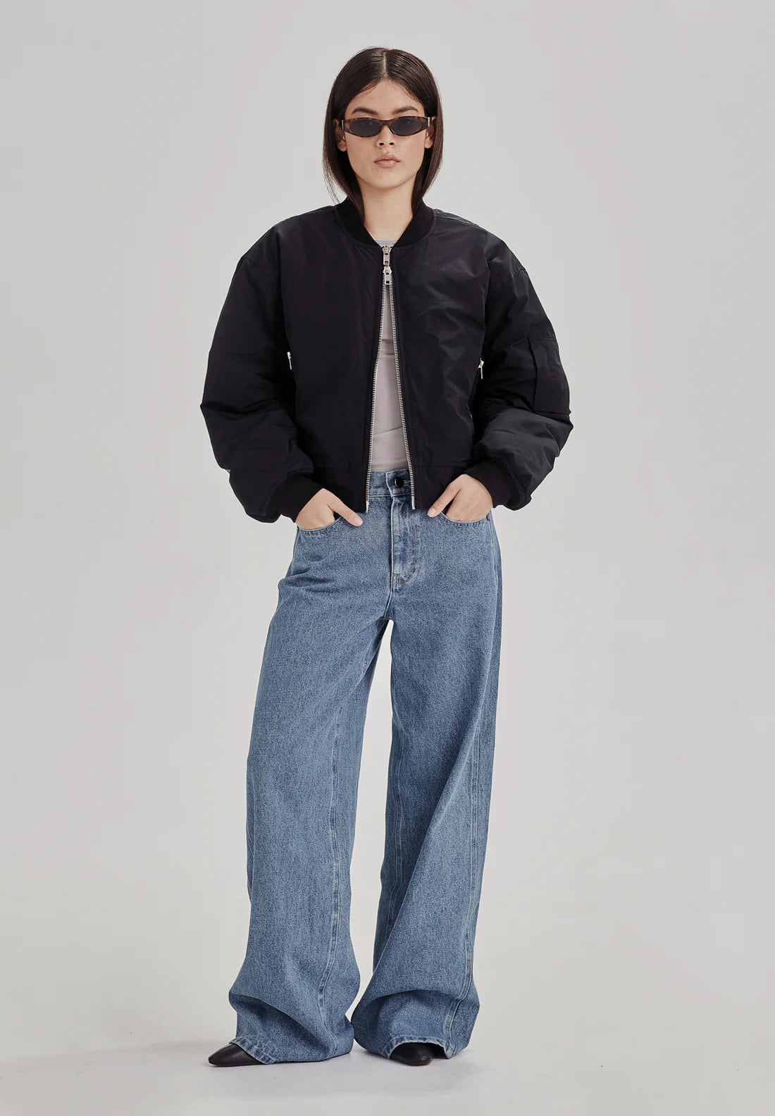 COMMONERS Crop Bomber | Black