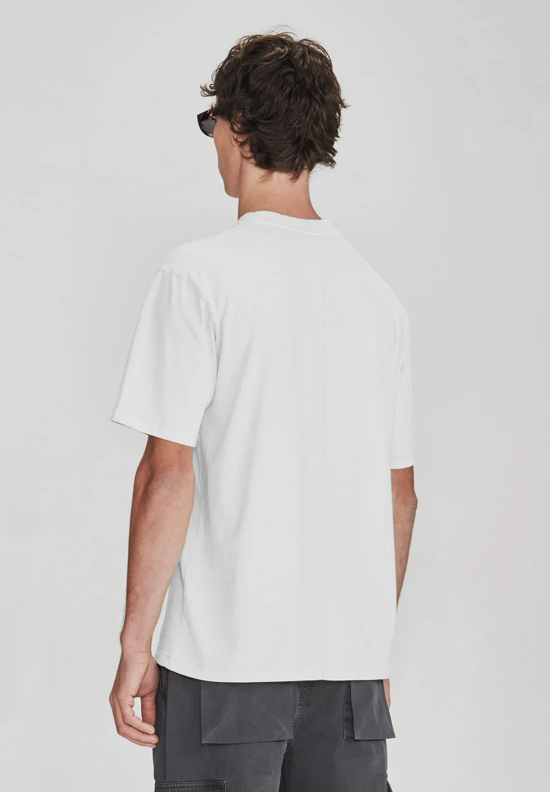 COMMONERS Mens Relaxed Tee | White