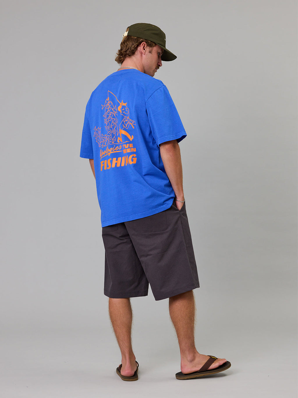 JUST ANOTHER FISHERMAN Apologies Heavy Shore Tee | Cobalt