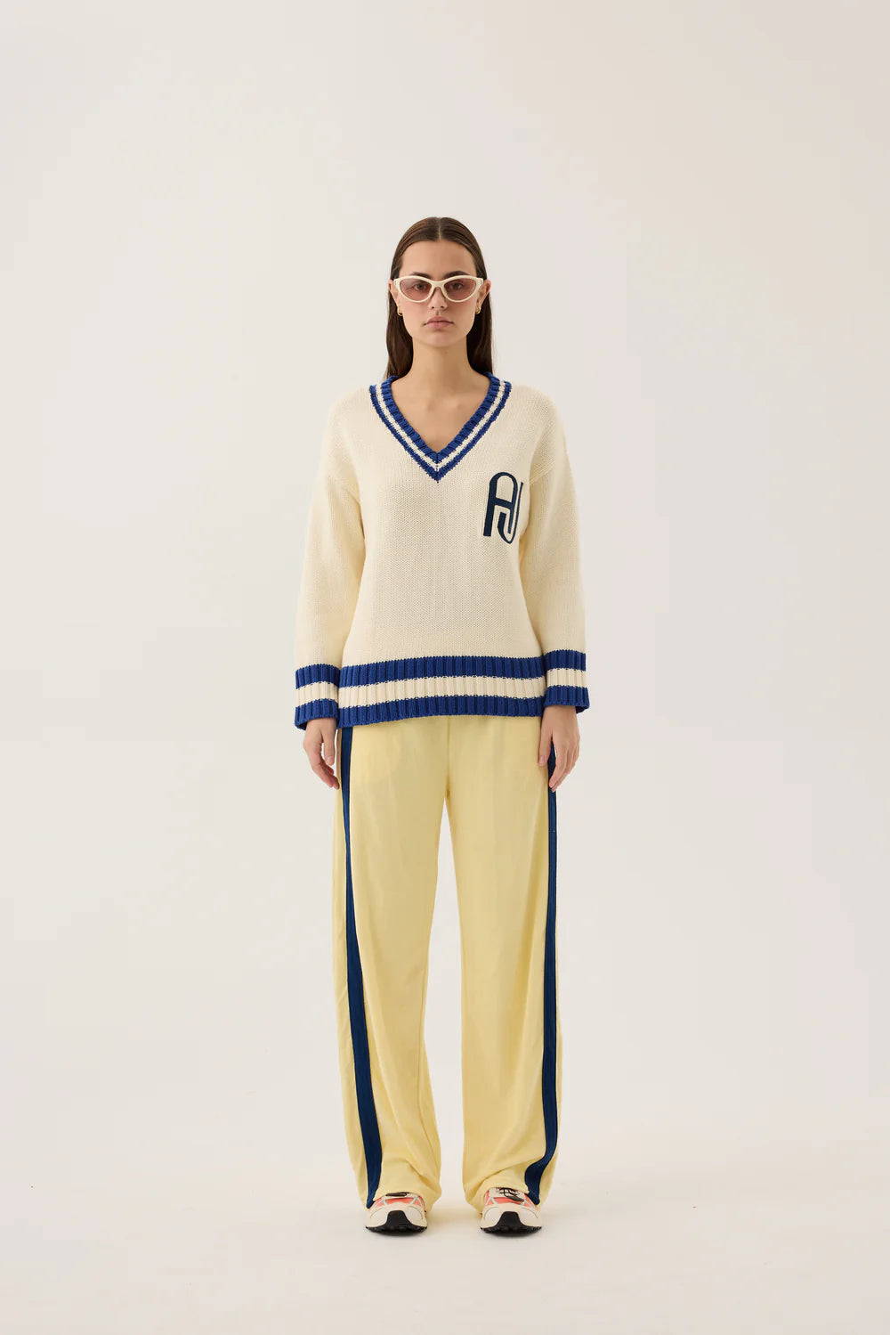 ARAMINTA JAMES AJ V-Neck Knit Sweater | Coconut
