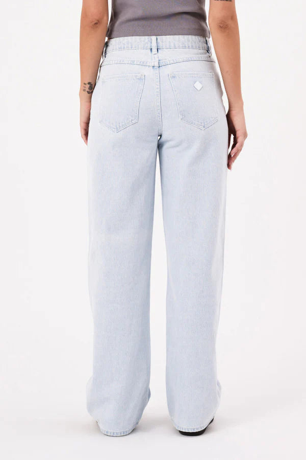 ABRAND  Baggy Kate Jeans | Light Vintage Blue