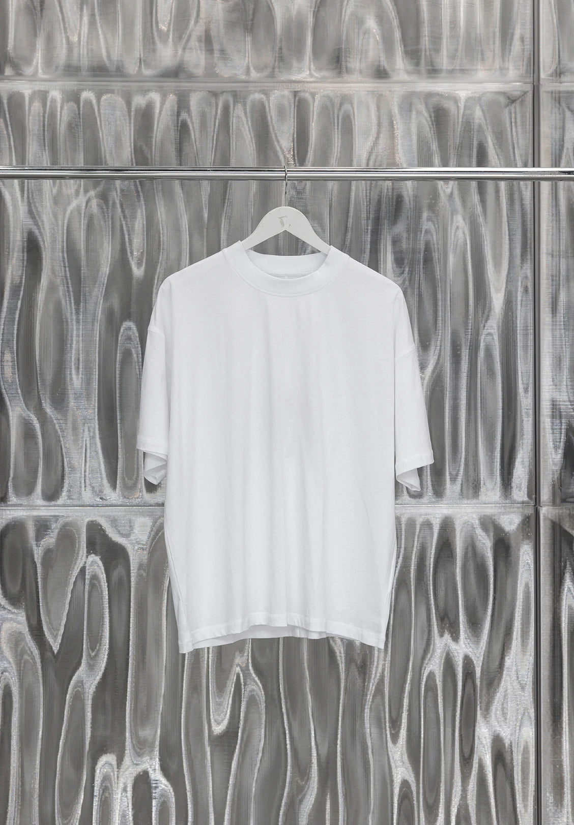 COMMONERS Mens Oversized Tee | White
