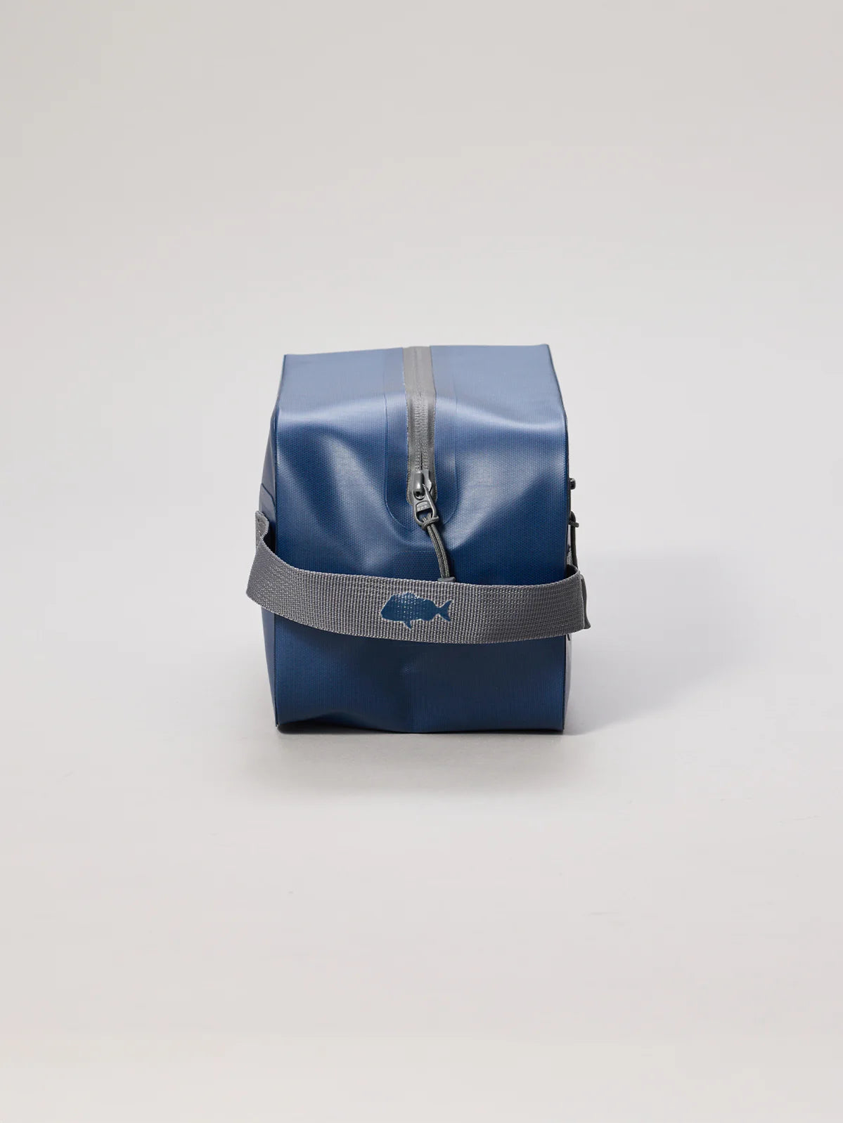 JUST ANOTHER FISHERMAN Anglers Washbag | Navy
