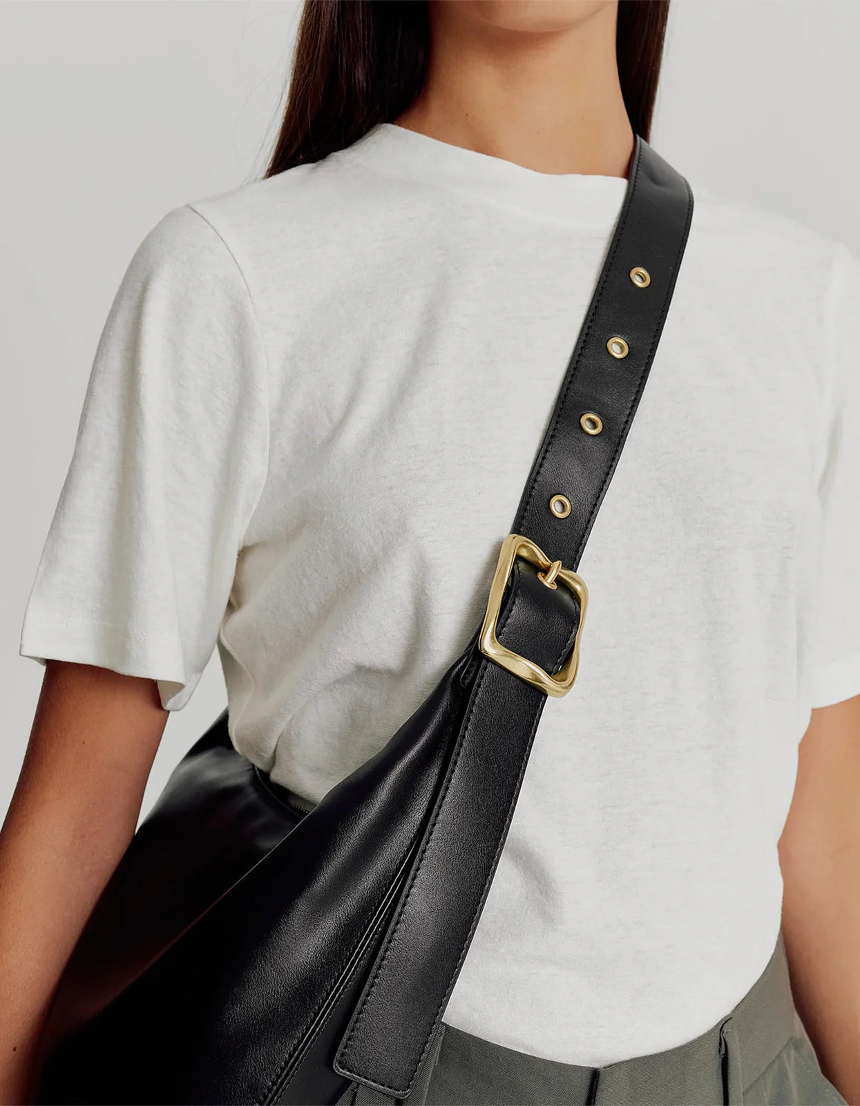BRIE LEON Large Everyday Croissant Bag | Black