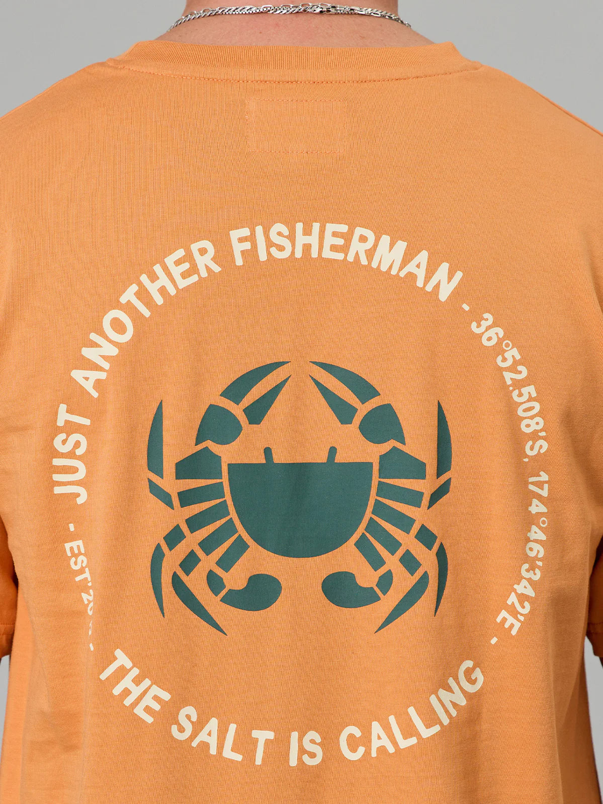 JUST ANOTHER FISHERMAN Paddle Crab Tee | Orange