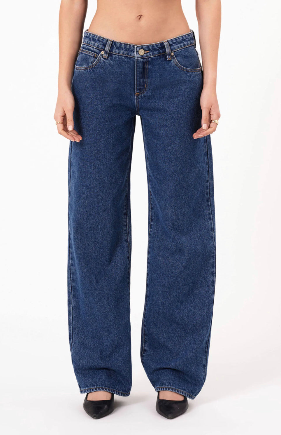 99 Low Baggy | Bella