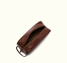 Load image into Gallery viewer, City Washbag | Leather
