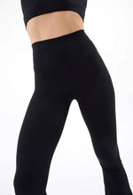 Load image into Gallery viewer, Reform Flare Full Length Legging | Black
