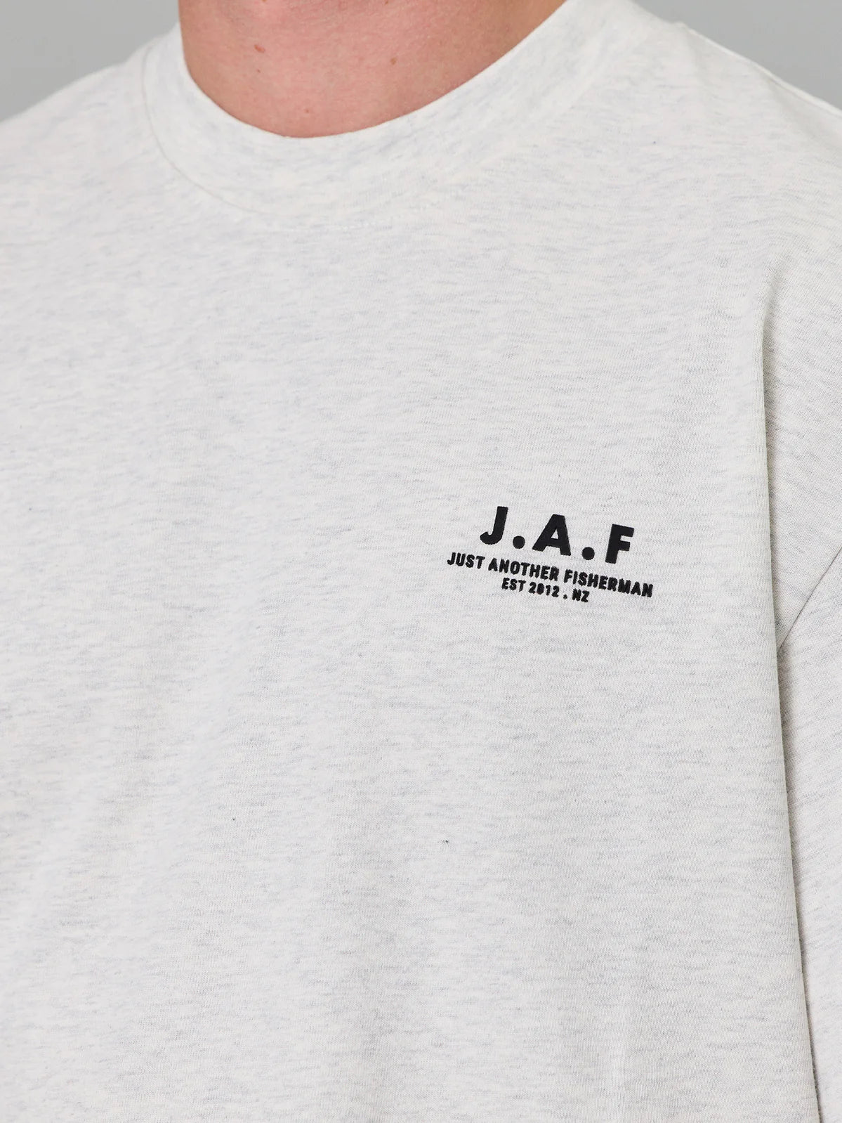 JUST ANOTHER FISHERMAN Heavy Shore Tee | Silver Marle