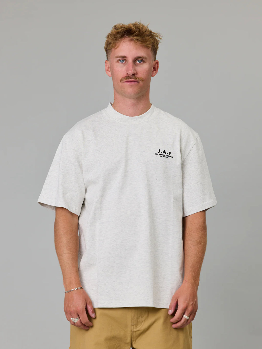 JUST ANOTHER FISHERMAN Heavy Shore Tee | Silver Marle