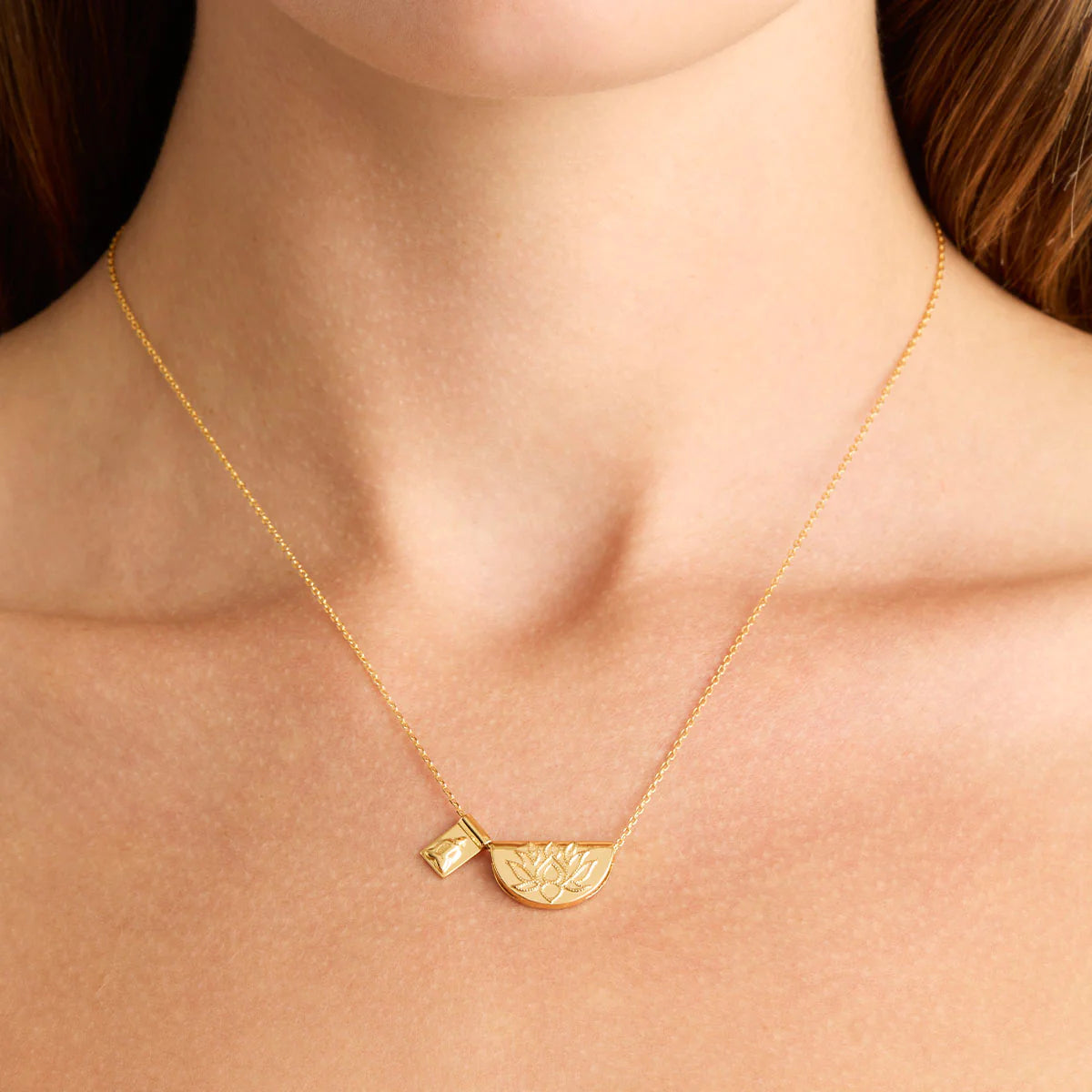 Lotus and Little Buddha Necklace | Gold