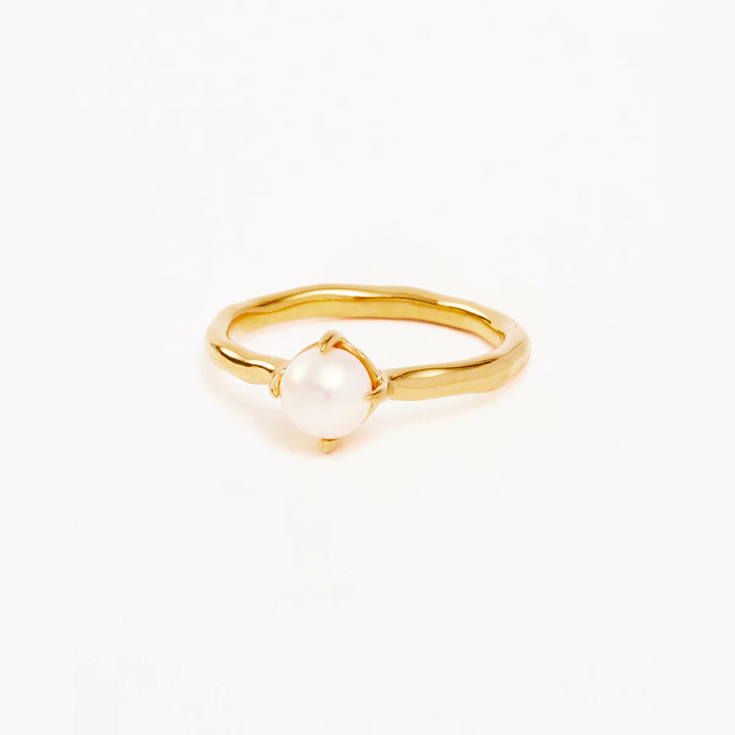 Endless Grace Pearl Ring