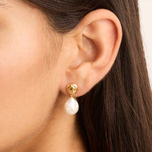 Load image into Gallery viewer, Endless Grace Drop Earrings
