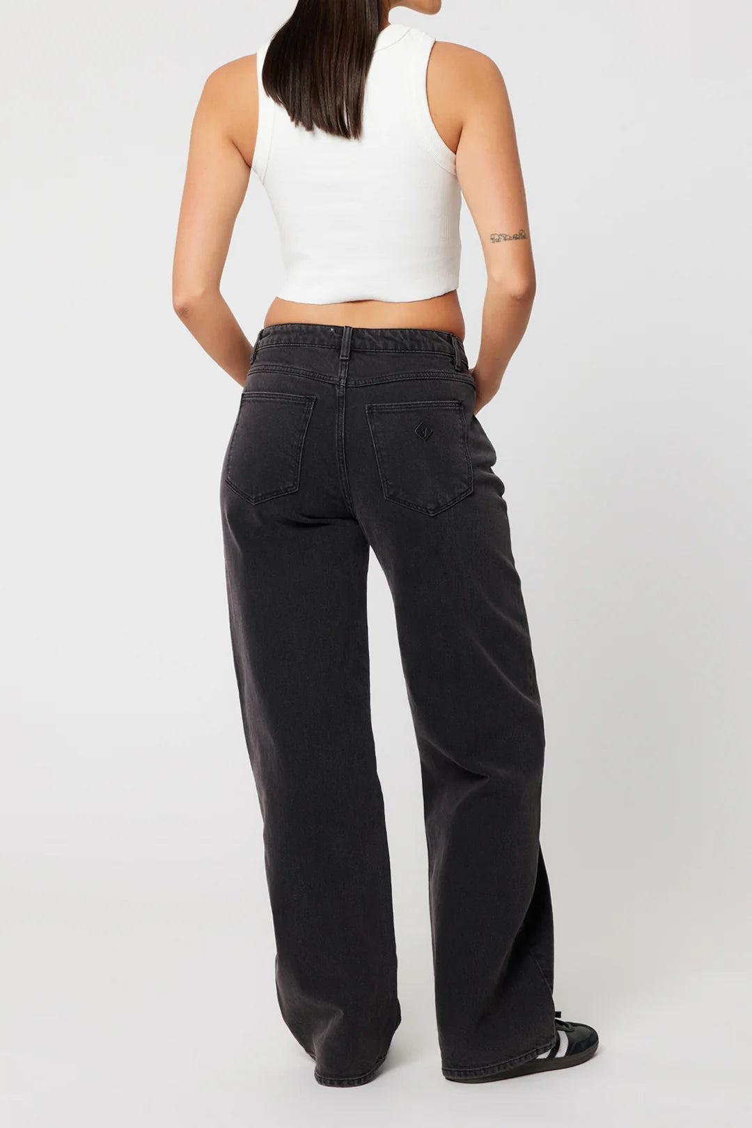 ABRAND 95 Baggy Heidi | Washed Black