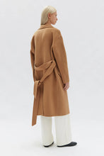 Load image into Gallery viewer, Sadie Single Breasted Wool Coat | Camel
