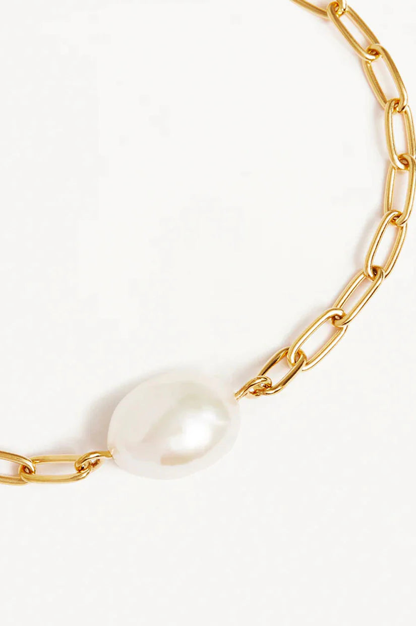 BY CHARLOTTE | Breathe Pearl Bracelet | Gold