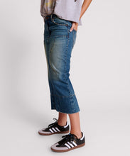Load image into Gallery viewer, Cassie Column Mid Length Denim | Gritty Blue

