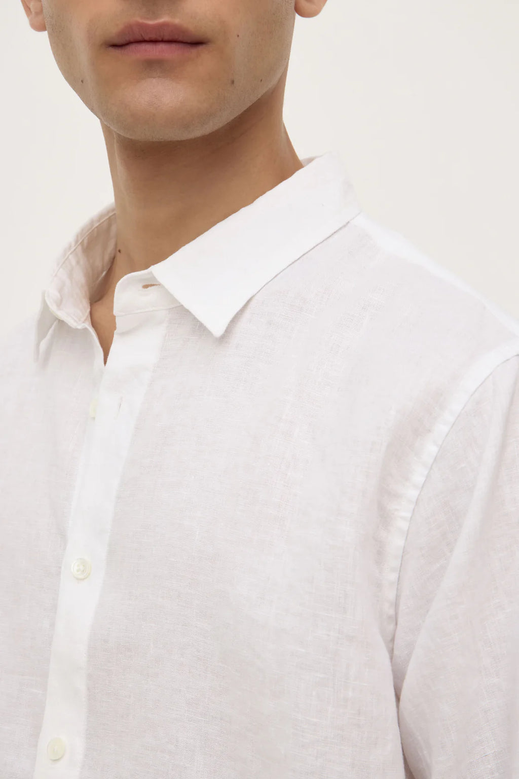 ASSEMBLY LABEL Men’s Everyday Linen Shirt | White