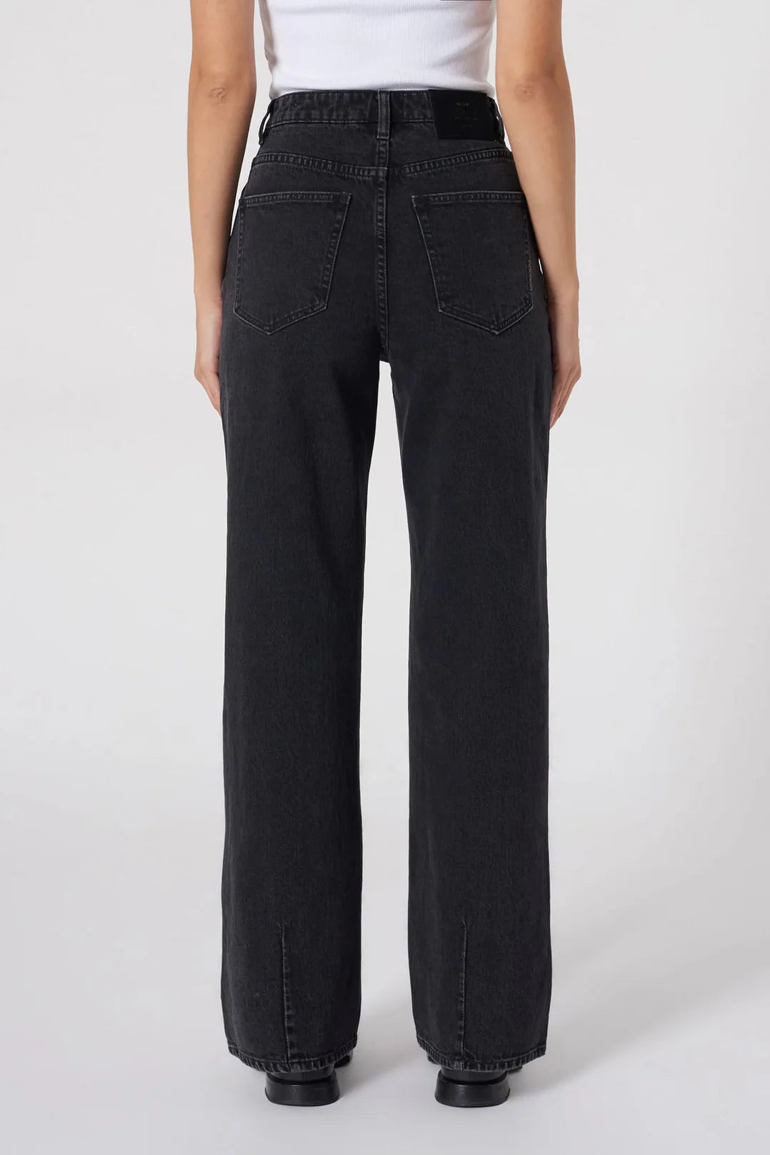 NEUW Coco Relaxed | Washed Black