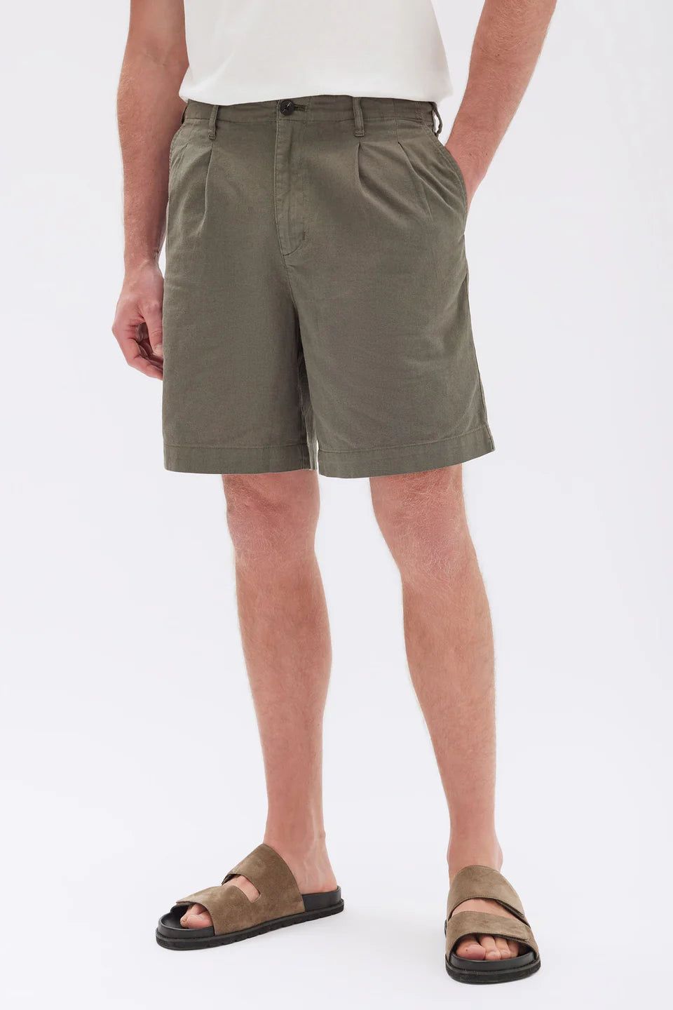 ASSEMBLY LABEL Stan Pleated Linen Shorts | Miller