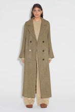 Load image into Gallery viewer, Burnie Coat | Mossy Green
