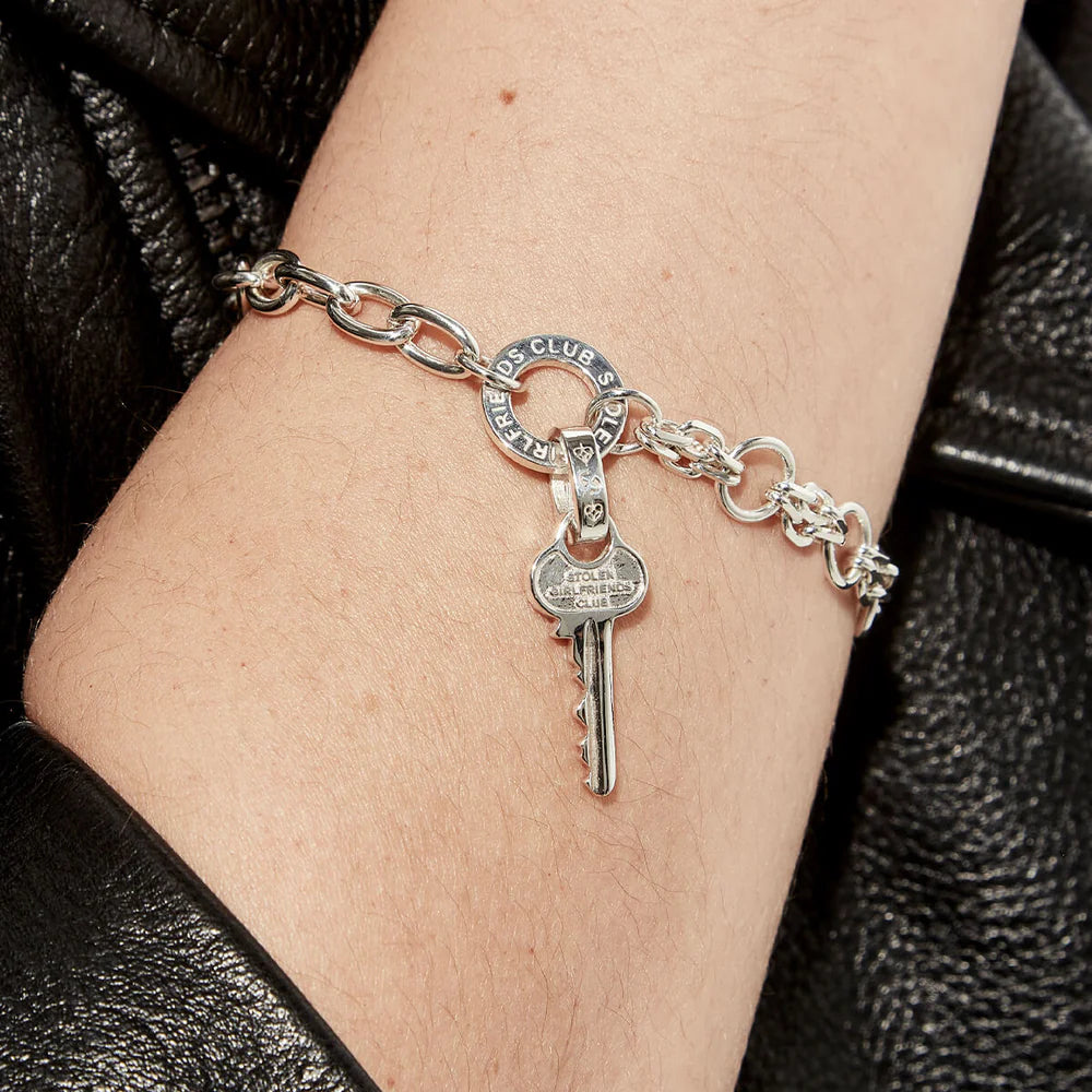 STOLEN GIRLFRIENDS CLUB Key To The Club Charm