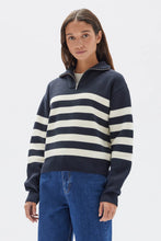 Load image into Gallery viewer, Parisienne Quarter Zip Jumper | Navy/White
