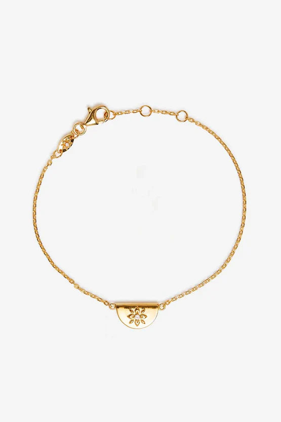 BY CHARLOTTE Lotus Bracelet | 18k Gold Vermeil