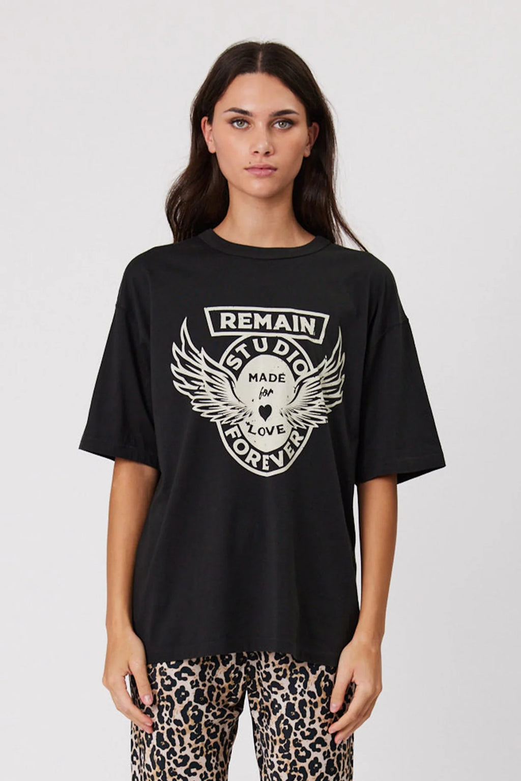 REMAIN Cruiser Tee | Washed Black