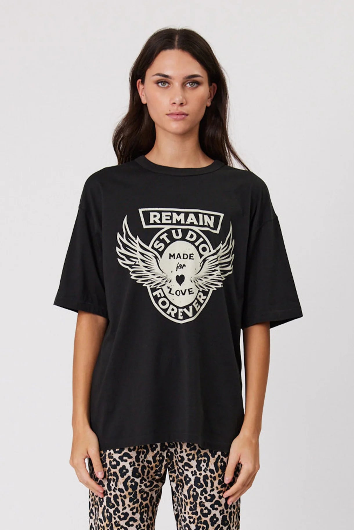 REMAIN Cruiser Tee | Washed Black