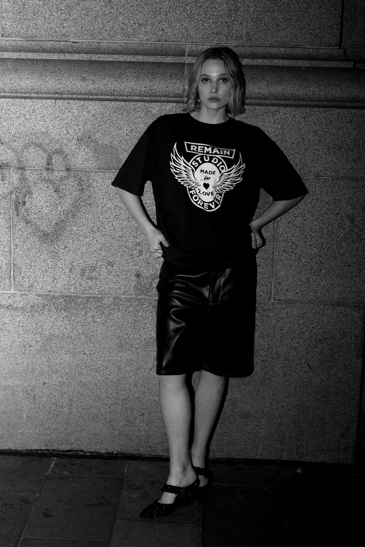 REMAIN Cruiser Tee | Washed Black