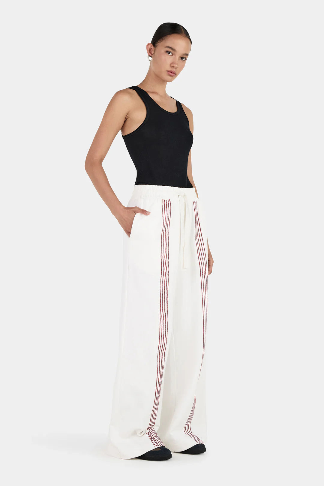 HANSEN & GRETEL Jac Embroidered Track Pant | Cream
