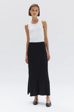 Load image into Gallery viewer, Wool Cashmere Rib Skirt | Black
