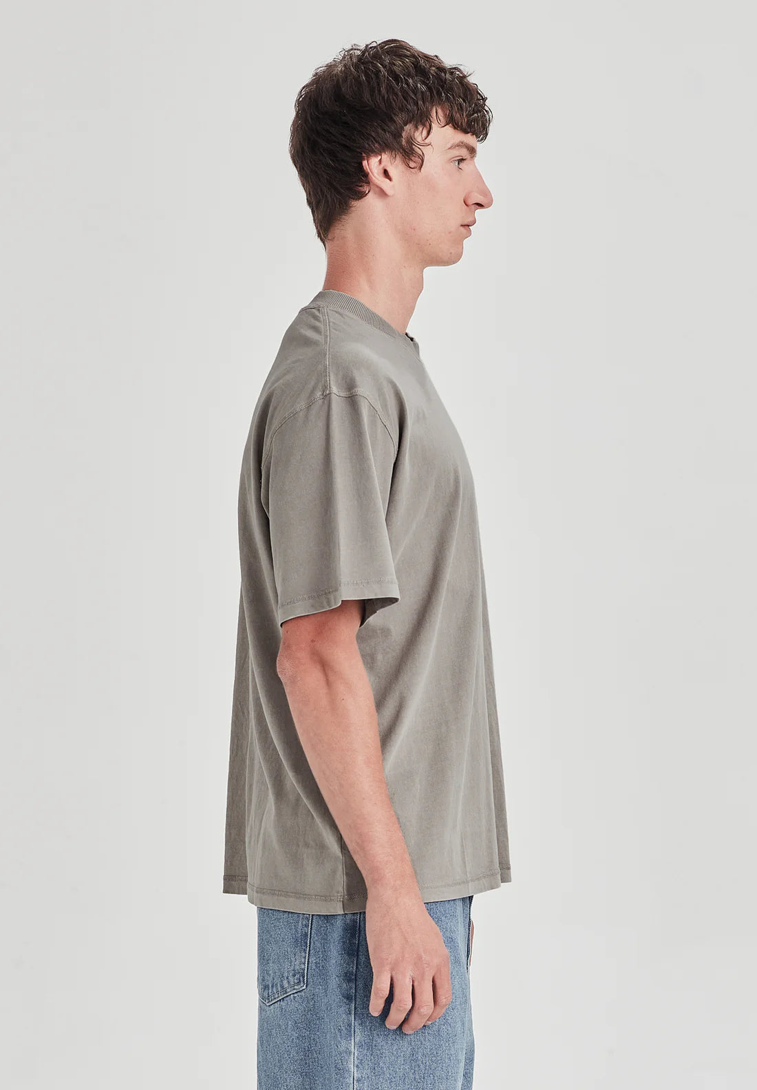 COMMONERS Studio Tee | Vintage Smoke