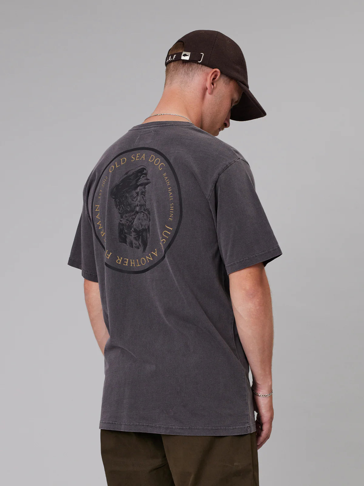 JUST ANOTHER FISHERMAN Old Sea Dog Tee | Aged Black