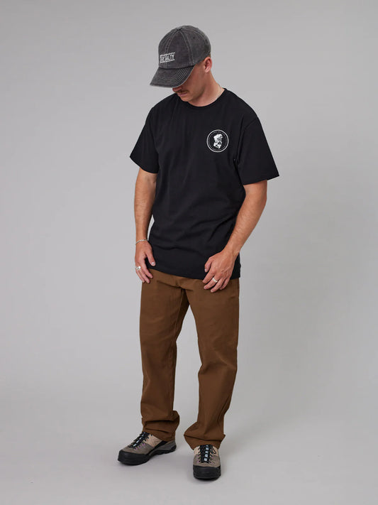 JUST ANOTHER FISHERMAN Old Sea Dog Sea Tee | Black