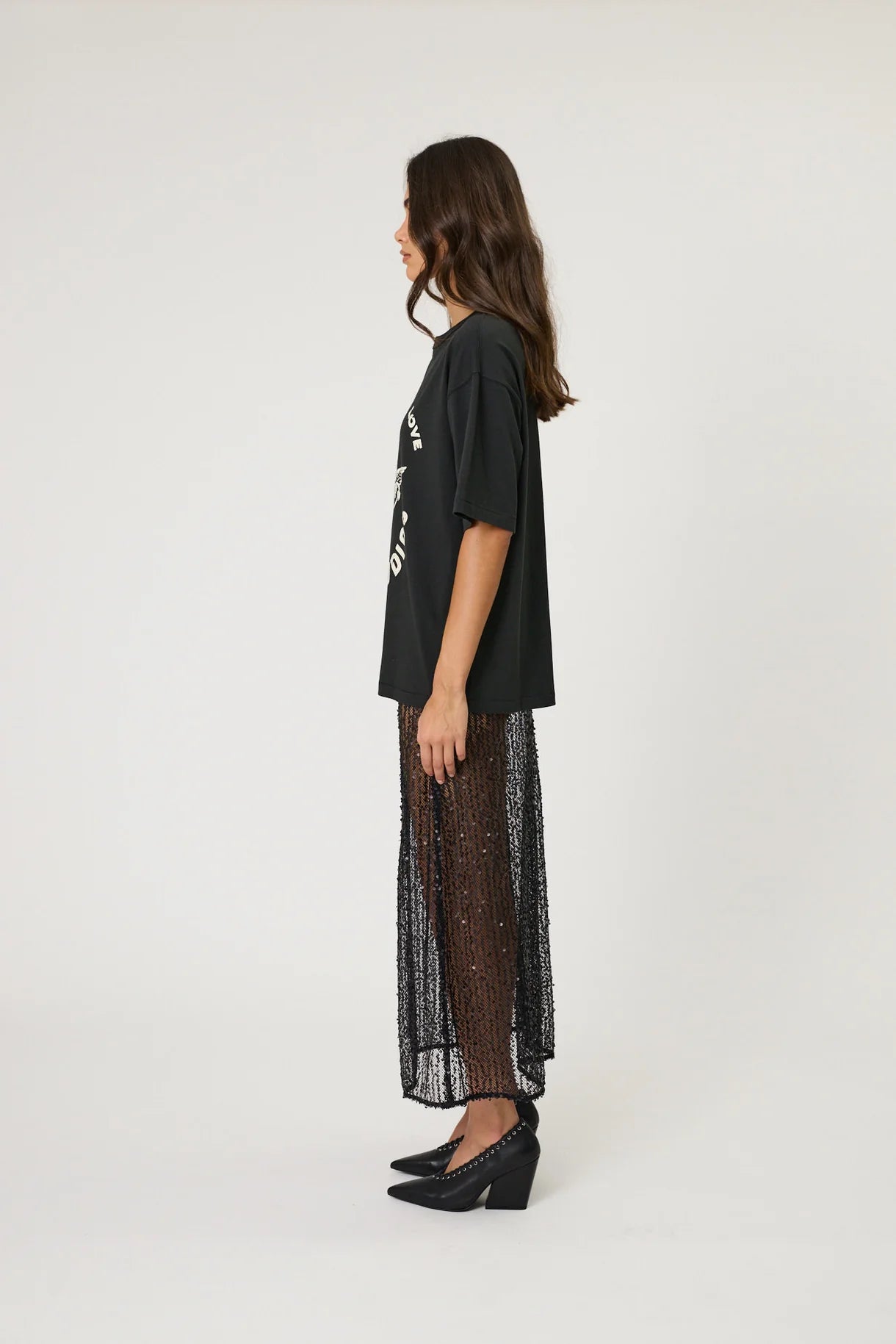 REMAIN Lovestruck Tee | Washed Black