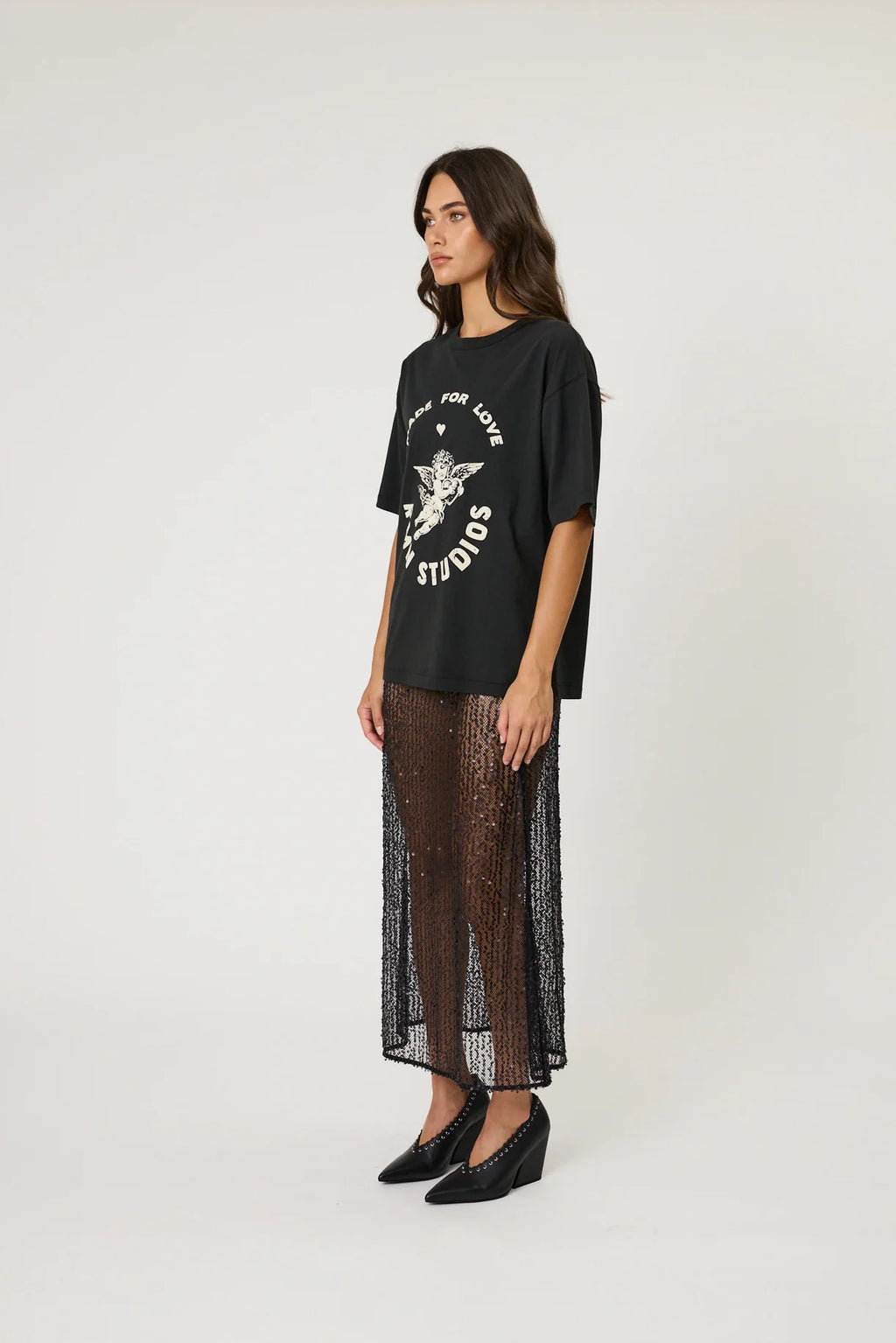 REMAIN Lovestruck Tee | Washed Black