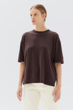 Load image into Gallery viewer, Cotton Cashmere Relaxes Tee | Chestnut
