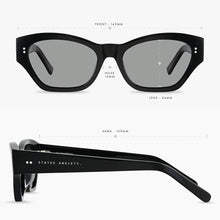Load image into Gallery viewer, Otherworldly Sunglasses | Black
