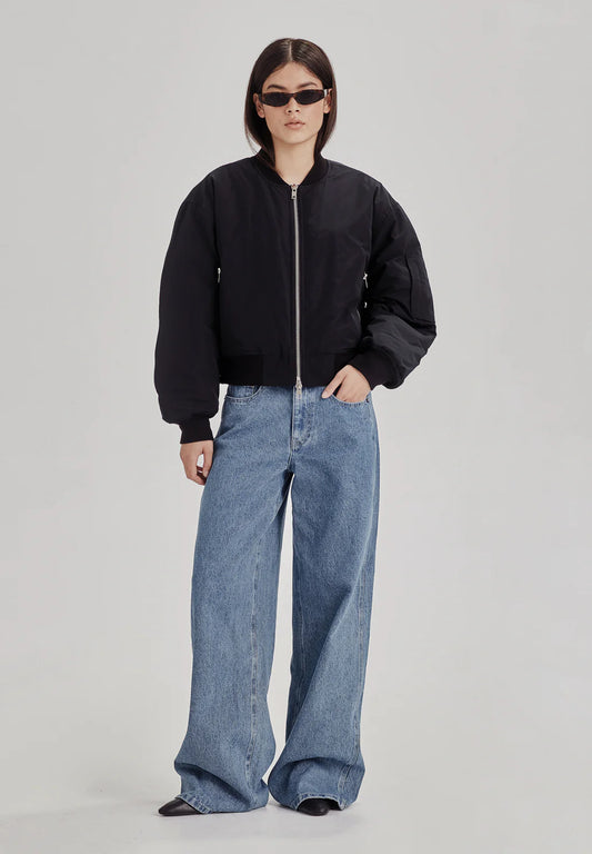 COMMONERS Crop Bomber | Black