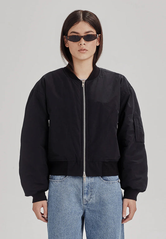 COMMONERS Crop Bomber | Black