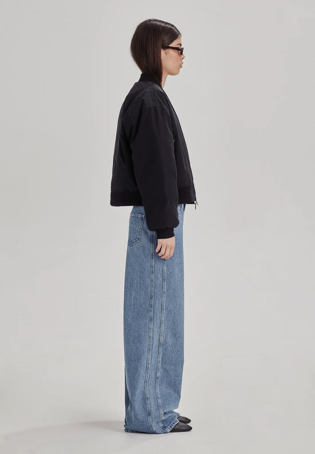 COMMONERS Crop Bomber | Black