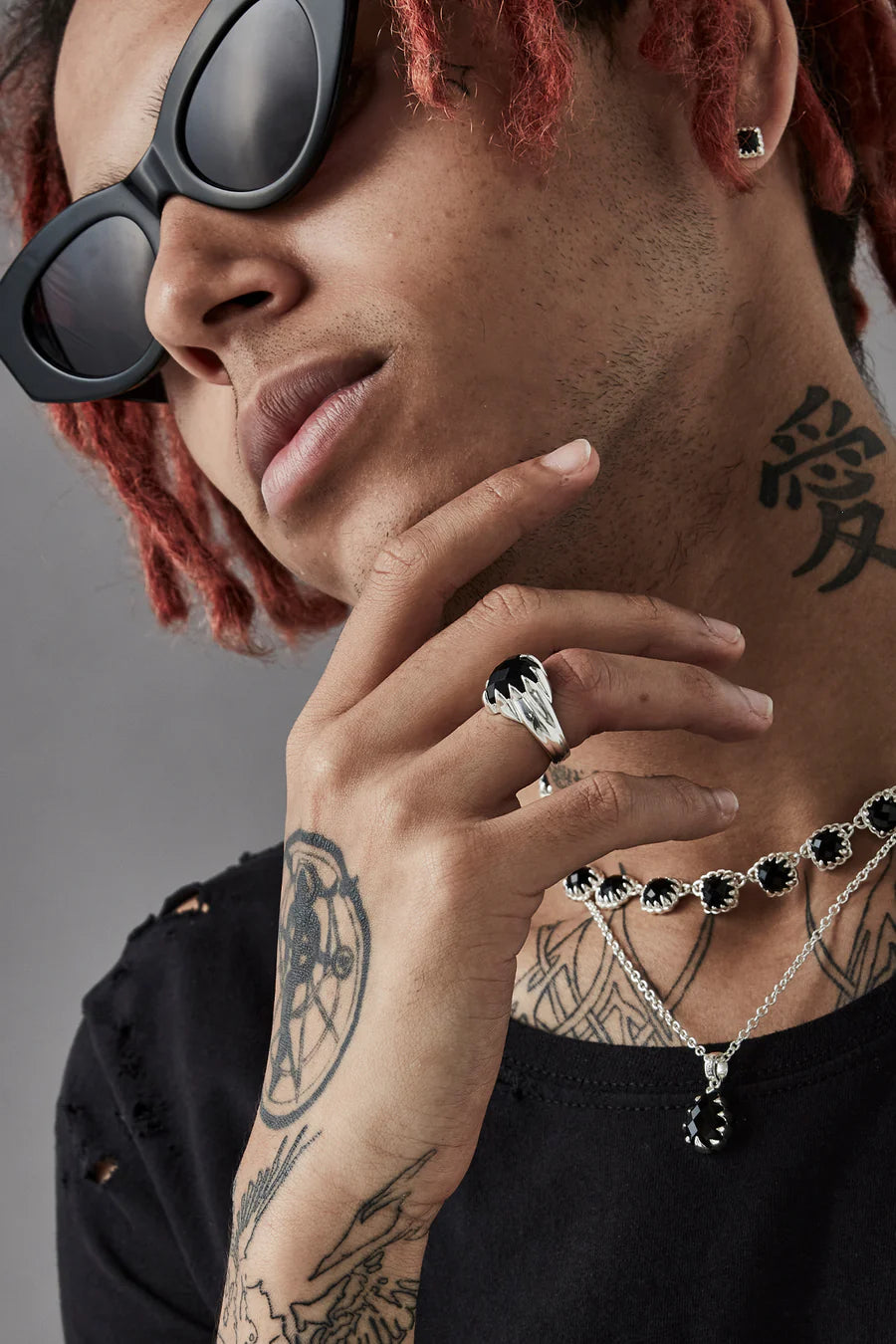 STOLEN GIRLFRIENDS CLUB Love Claw Drop Ring | Sterling Silver/Onyx