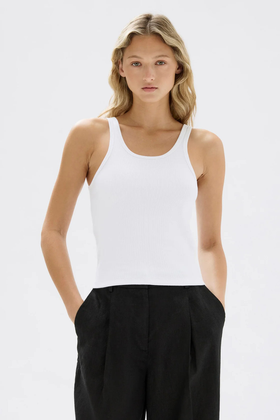 ASSEMBLY LABEL Drew Rib Tank | White